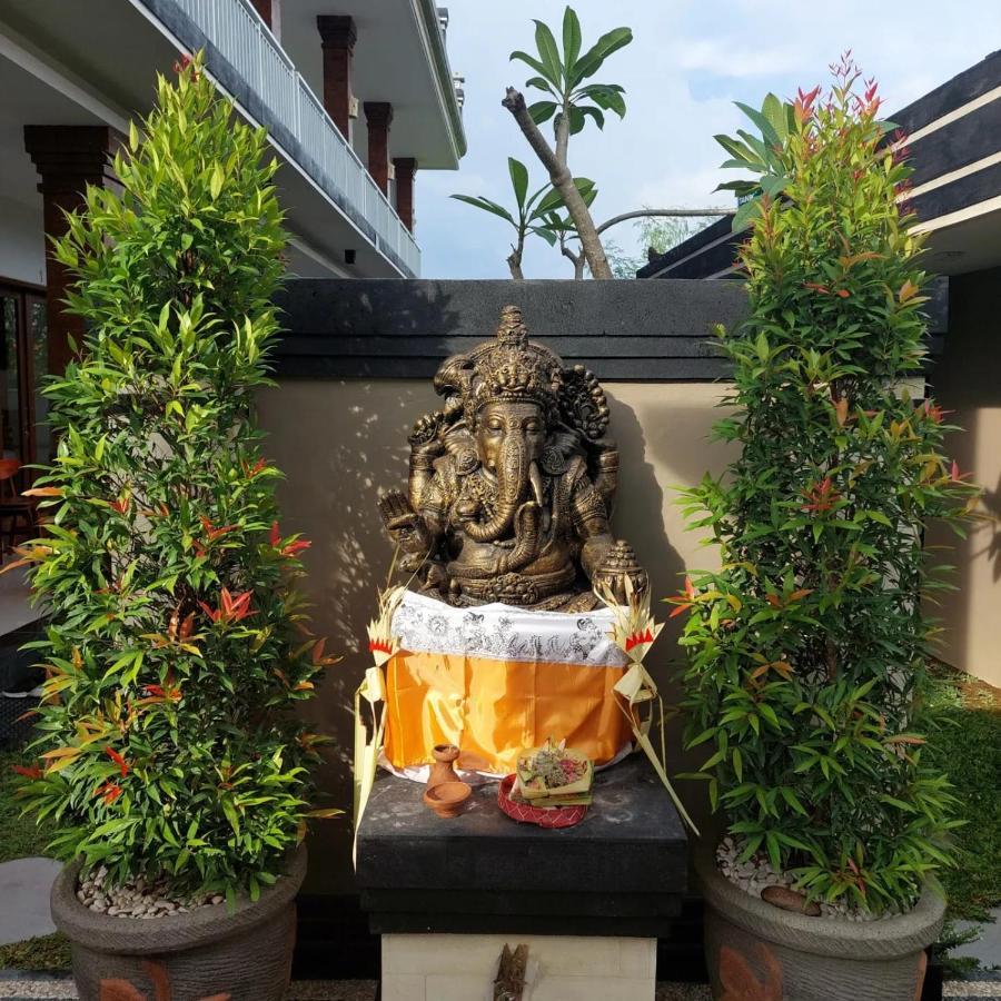 The Lucky Canggu Exteriör bild