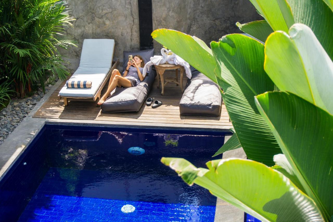 The Lucky Canggu Exteriör bild